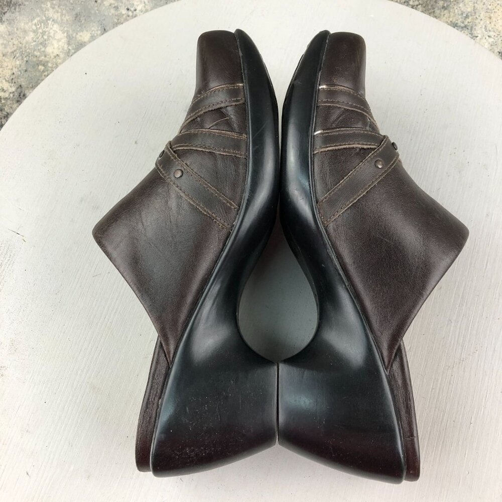 NAOT Women's Size 8 Delight Brown Leather Closed Toe Block Heel Slip On Mules - Picture 8 of 12